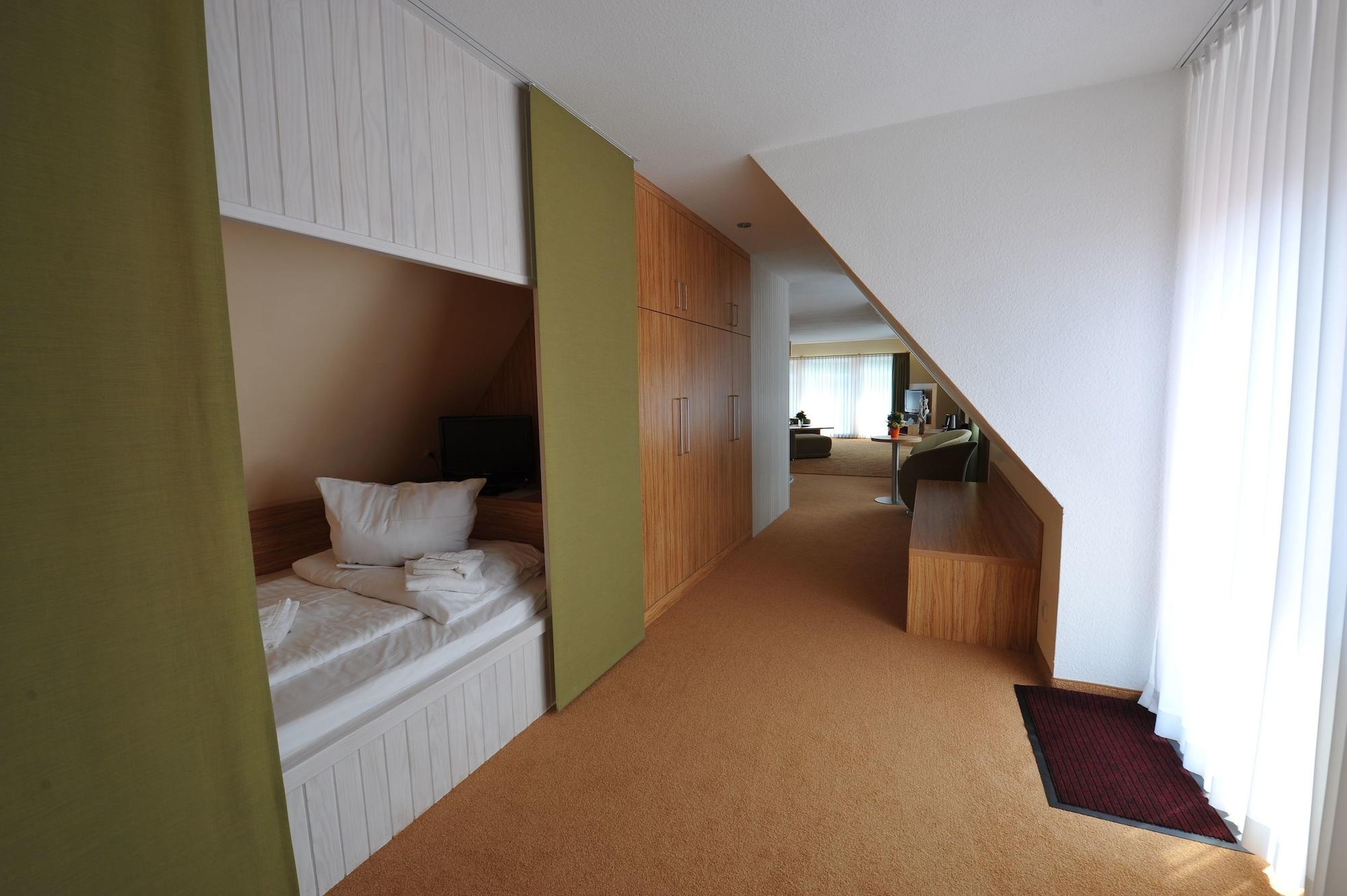 Hotel Am Alten Strom Rostock Bagian luar foto