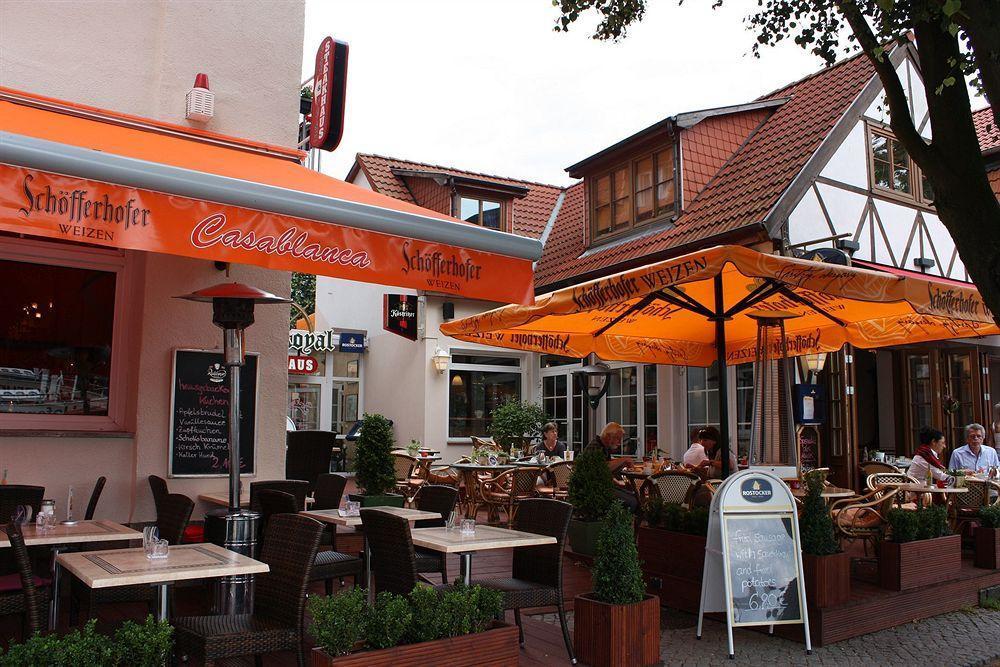 Hotel Am Alten Strom Rostock Bagian luar foto