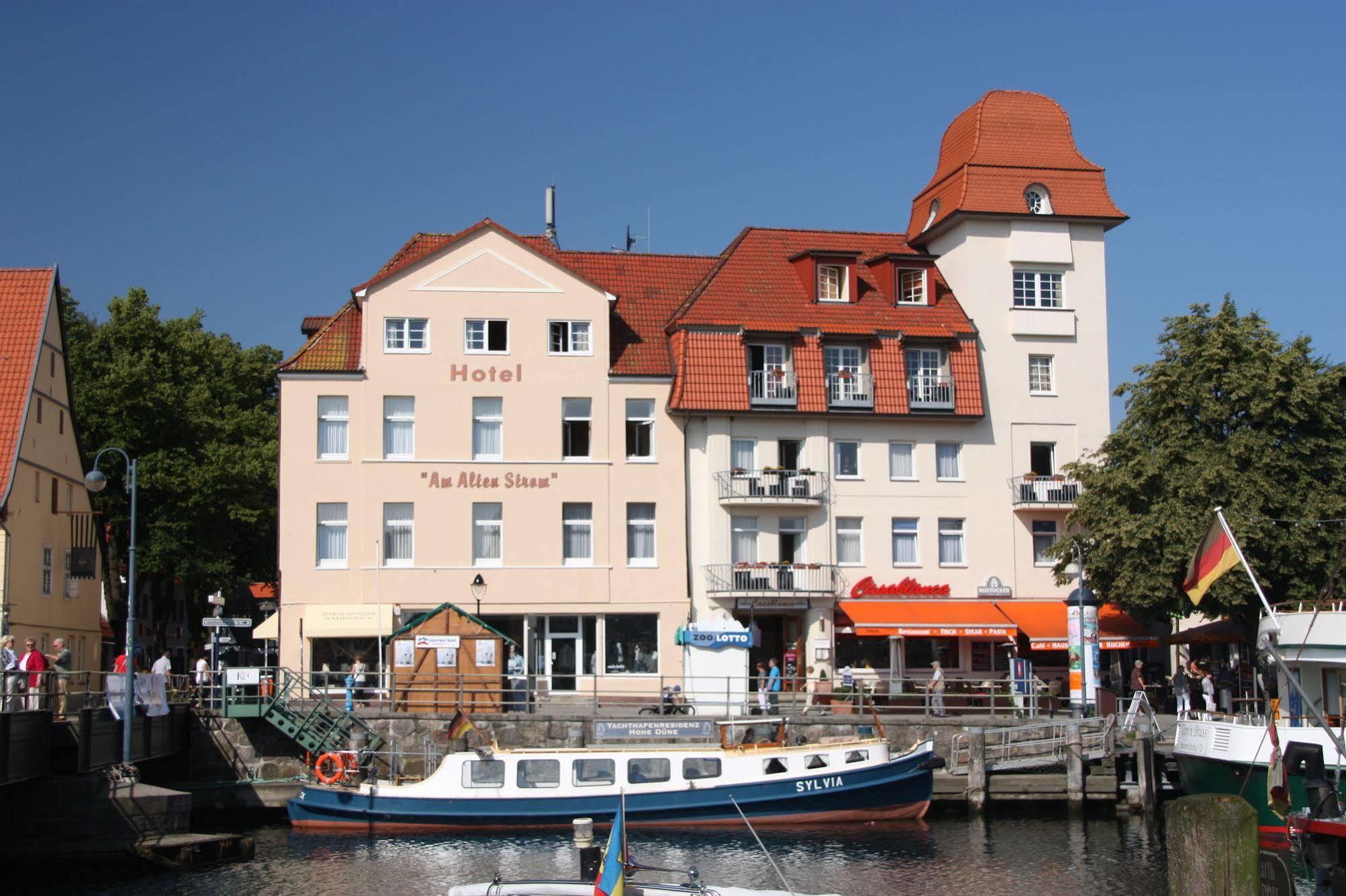 Hotel Am Alten Strom Rostock Bagian luar foto